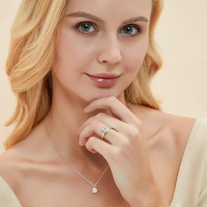 (🎁Exclusive New Year Offer - 70% Off) 𝐶𝑍𝑇𝐼𝐶𝐿𝐸™ 💖 Magnetic Moissanite Diamond Ring